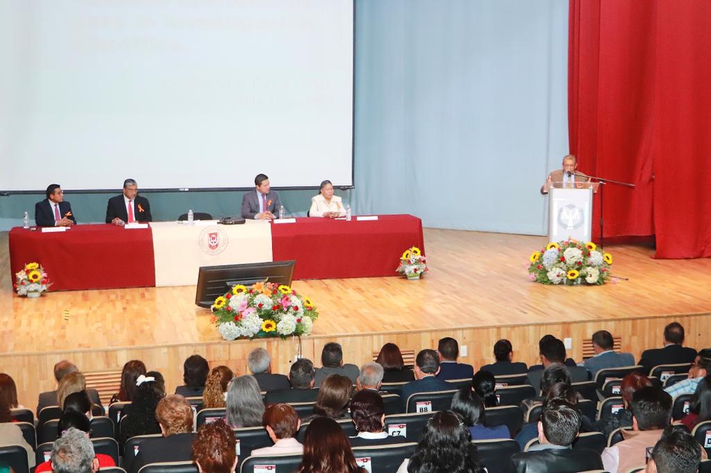 UATx espacio idóneo para la reflexión de la ética en la investigación